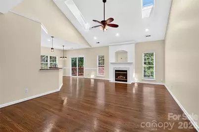 10822 Chamberlain Hall Court, Charlotte, NC 28277 - Photo 37