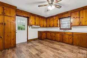 614 Hasty St, Marshville, NC 28103 - Photo 13