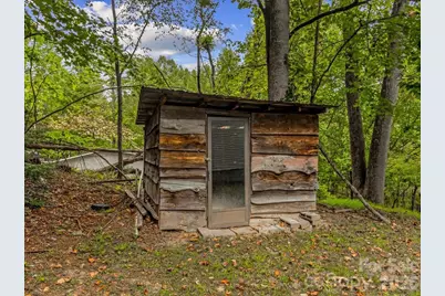 2271 Gouges Creek Road, Spruce Pine, NC 28777 - Photo 25
