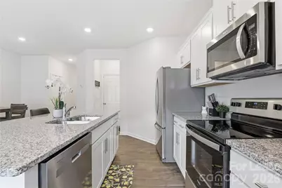 7109 N Mills Road, Charlotte, NC 28216 - Photo 9