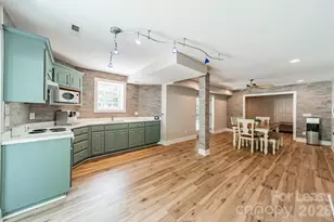 2006 Sandy Pond Ln, Waxhaw, NC 28173 - Photo 33