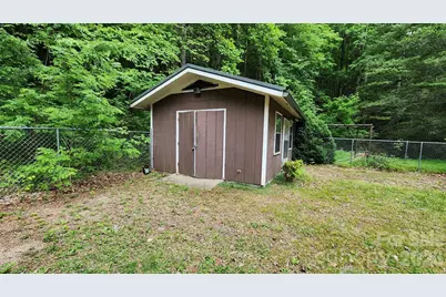 80 Shiloh Place, Andrews, NC 28901 - Photo 23