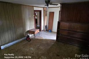521 N Davis Ave, Newton, NC 28658 - Photo 11