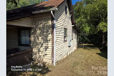 521 N Davis Avenue, Newton, NC 28658 - Photo 21