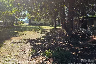 521 N Davis Ave, Newton, NC 28658 - Photo 25