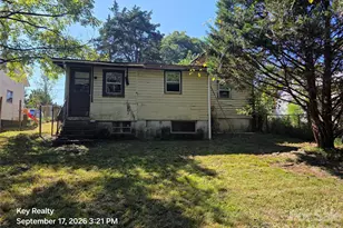 521 N Davis Ave, Newton, NC 28658 - Photo 23