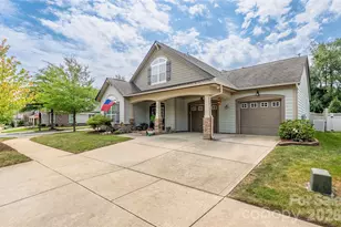10328 Drake Hill Dr, Huntersville, NC 28078 - Photo 1