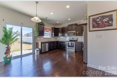 1239 Kent Downs Avenue SW, Concord, NC 28027 - Photo 9