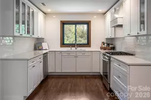 3 Maplewood Pkwy, Asheville, NC 28804 - Photo 7