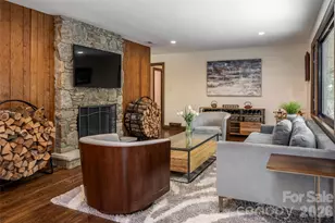 3 Maplewood Pkwy, Asheville, NC 28804 - Photo 9
