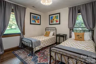 3 Maplewood Pkwy, Asheville, NC 28804 - Photo 23