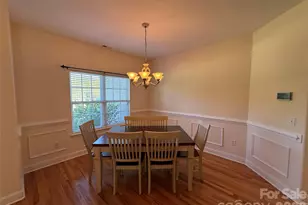 7672 Maple Bluff Ln, Concord, NC 28025 - Photo 3