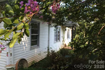 2309 Rainbow Heights Circle, Lenoir, NC 28645 - Photo 9