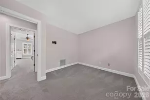 9363 Bonnie Briar Cir, Charlotte, NC 28277 - Photo 27