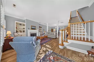 9363 Bonnie Briar Cir, Charlotte, NC 28277 - Photo 5