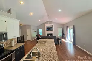 203 Springfield Rd, Statesville, NC 28625 - Photo 21