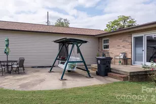 1189 Cajah Mountain Rd, Hudson, NC 28638 - Photo 5