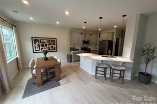 292 Runner Stone Ln, Fort Mill, SC 29715 - Photo 3