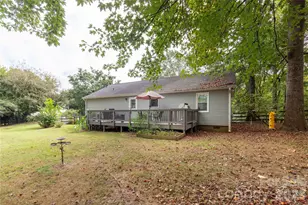 1154 Birchwood Dr, Clover, SC 29710 - Photo 31