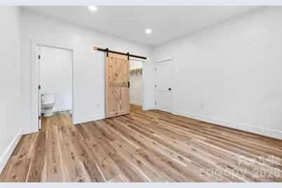 60 Pearl Street, Black Mountain, NC 28711 - Photo 11