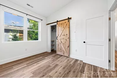 60 Pearl Street, Black Mountain, NC 28711 - Photo 17