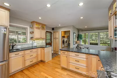 906 Indian Hill Road, Hendersonville, NC 28792 - Photo 13