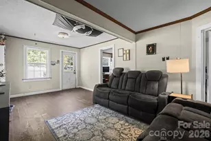 6287 Barclay Ln, Clover, SC 29710 - Photo 3