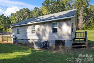 6287 Barclay Ln, Clover, SC 29710 - Photo 13