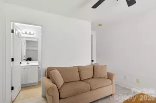 11110 Caroline Whitney Cir, Charlotte, NC 28212 - Photo 21