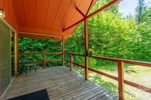 255 Bailey Ave, Bryson City, NC 28713 - Photo 5