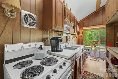 255 Bailey Avenue, Bryson City, NC 28713 - Photo 13