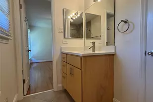 1627 Paddock Cir, Charlotte, NC 28209 - Photo 33