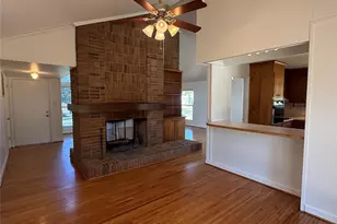 1627 Paddock Cir, Charlotte, NC 28209 - Photo 9