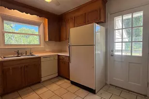 1627 Paddock Cir, Charlotte, NC 28209 - Photo 13