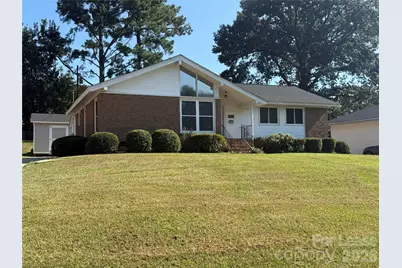 1627 Paddock Circle, Charlotte, NC 28209 - Photo 1