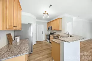 8709 Ellington Park Dr, Charlotte, NC 28277 - Photo 11