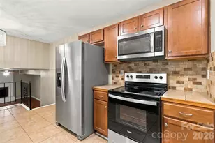 2711 Johnny Reb Ln, Charlotte, NC 28273 - Photo 9
