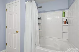 1670 Coryton Way, High Point, NC 27260 - Photo 17