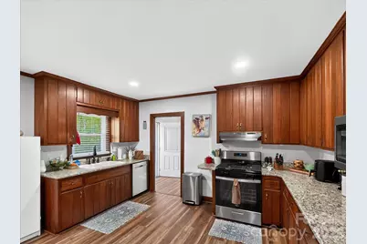 159 W Mountain Street, Rutherfordton, NC 28139 - Photo 15
