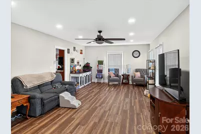 159 W Mountain Street, Rutherfordton, NC 28139 - Photo 21