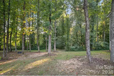 212 Walt Drive, Hendersonville, NC 28792 - Photo 15