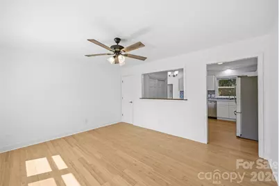 109 E Georgia Avenue, Bessemer City, NC 28016 - Photo 3