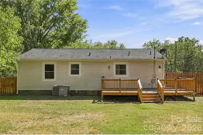 109 E Georgia Avenue, Bessemer City, NC 28016 - Photo 25