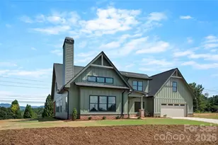 11 Sky Dr S, Asheville, NC 28804 - Photo 3