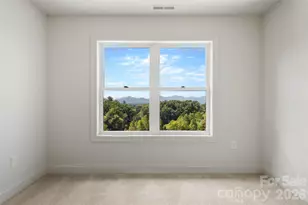 11 Sky Dr S, Asheville, NC 28804 - Photo 31