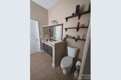 11619 Bowsby Court, Charlotte, NC 28215 - Photo 3