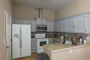 11619 Bowsby Ct, Charlotte, NC 28215 - Photo 7