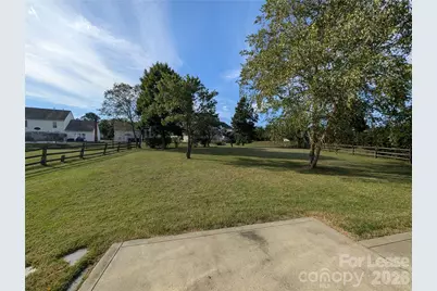 11141 Carver Pond Road, Charlotte, NC 28269 - Photo 31