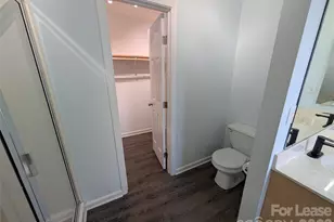 11141 Carver Pond Rd, Charlotte, NC 28269 - Photo 21
