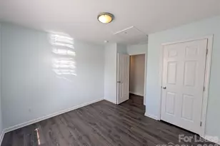 11141 Carver Pond Rd, Charlotte, NC 28269 - Photo 27